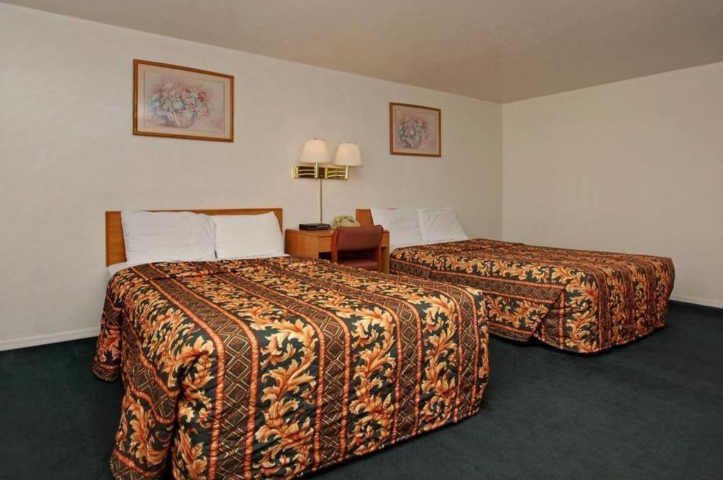Stone Inn Extended Stay U Of A Tucson Exterior foto